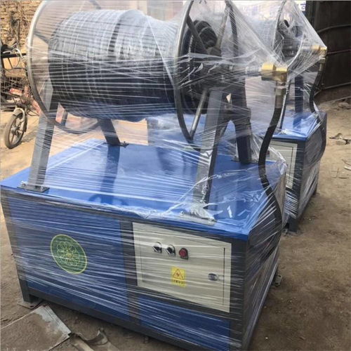 辽宁辽阳建筑工地创新应用塔吊喷淋技术，助力绿色施工与扬尘治理